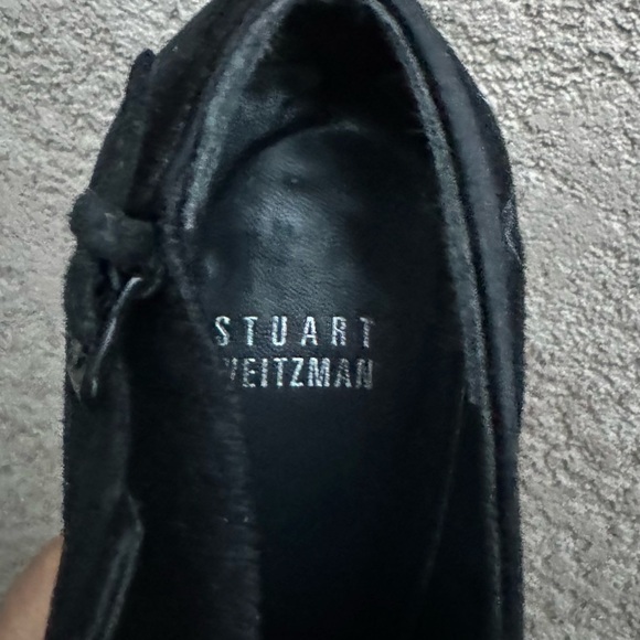 Stuart Weitzman - Picture 1 of 3